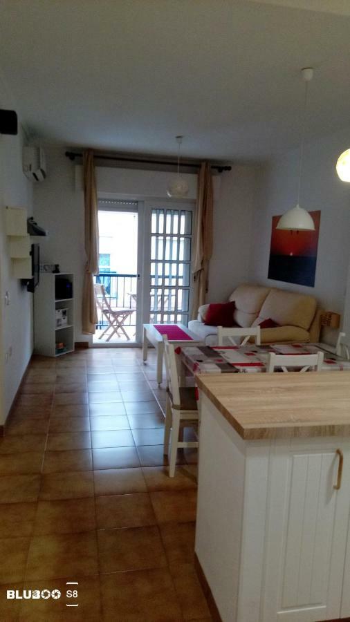 Apartamento Bonito, luminoso, cerca del mar con Parking Tarifa Exterior foto